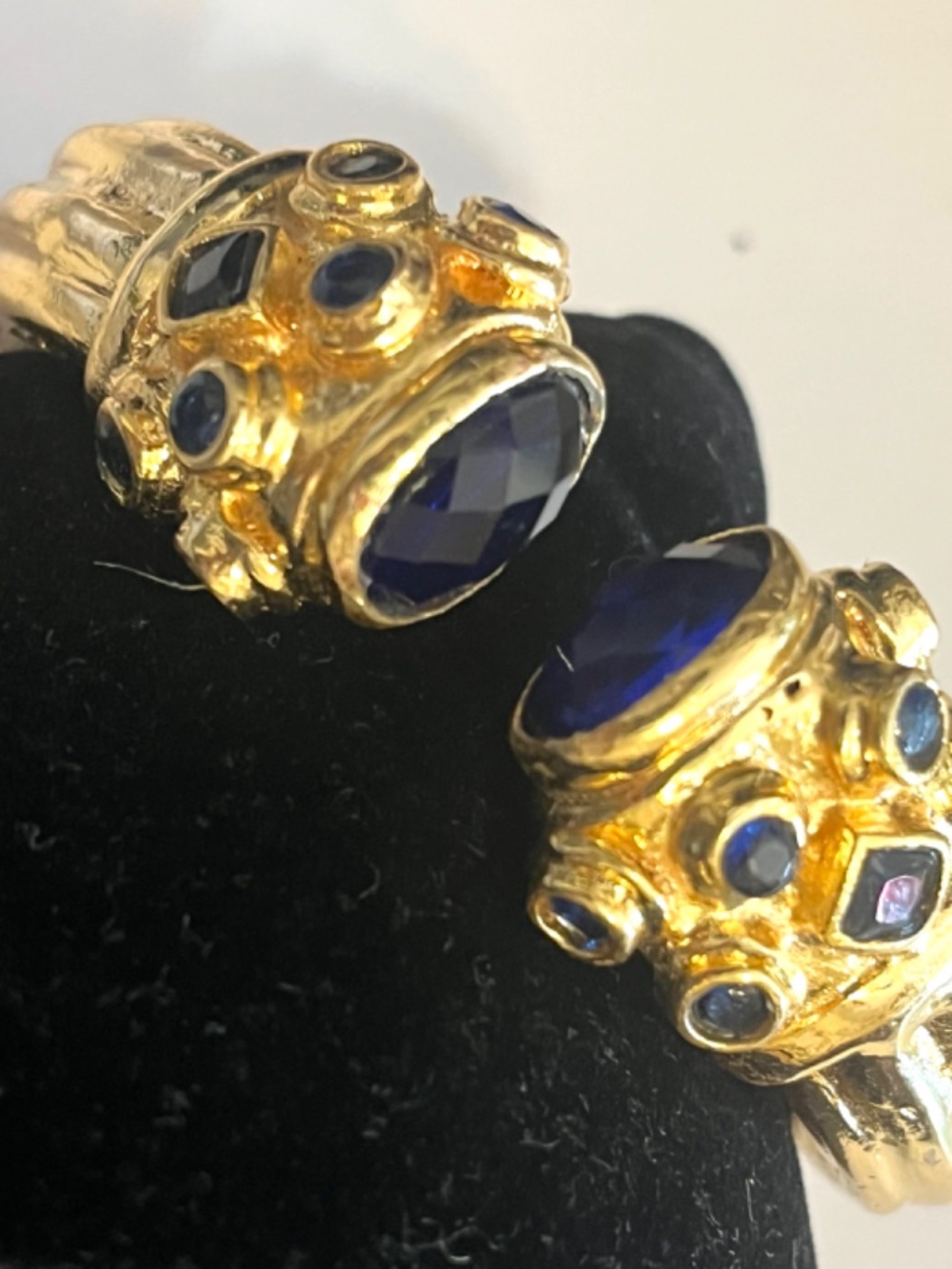 Julie Voss style clamper bracelet